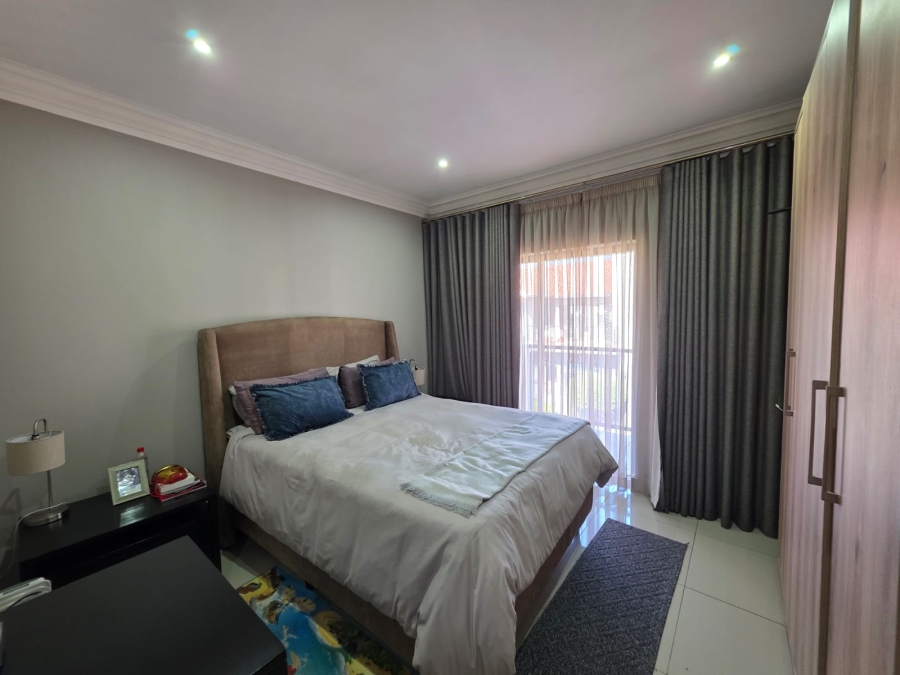 4 Bedroom Property for Sale in Wild Olive Estate Free State